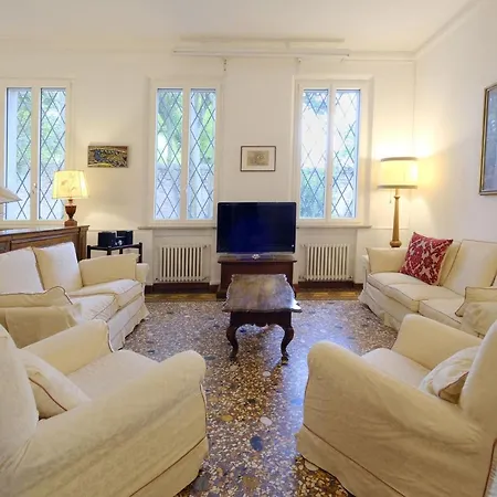 Apartmán Guesthost - Certosa Di Wonderful X12! *
