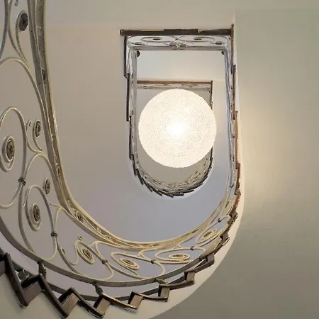 Apartmán Guesthost - Certosa Di Wonderful X12! *