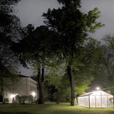 Apartment Certosa Di Wonderful X12! Ferrara