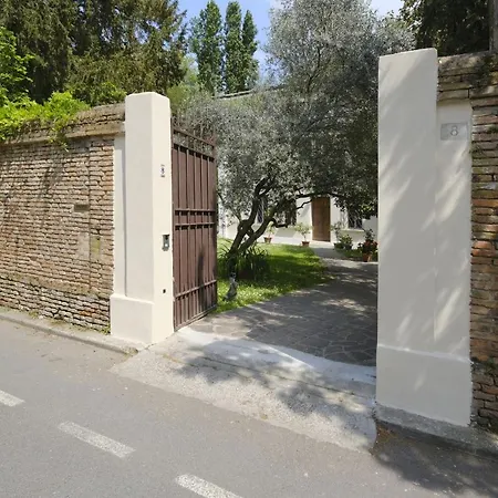 Guesthost - Certosa Di Wonderful X12! Apartmán *