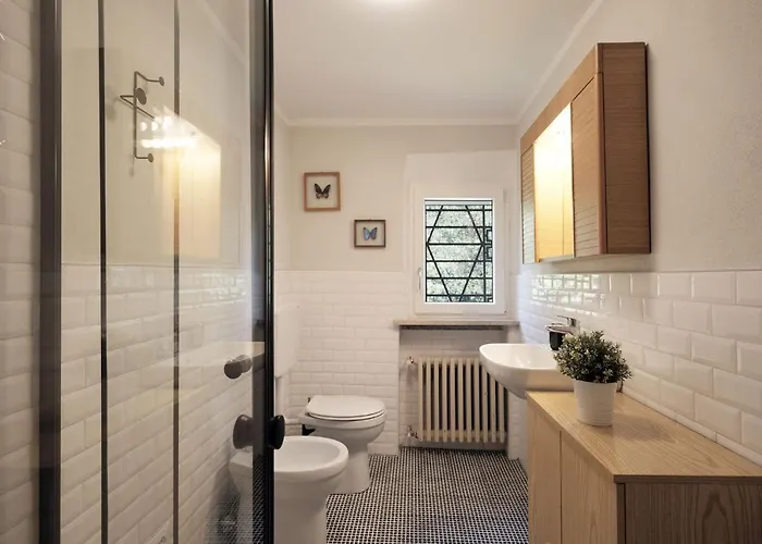 Guesthost - Certosa Di Wonderful X12! Appartement Ferrare