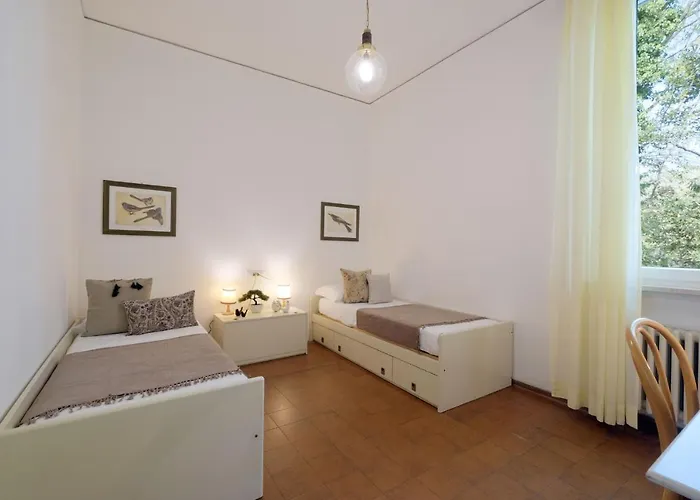 Guesthost - Certosa Di Wonderful X12! Ferrare