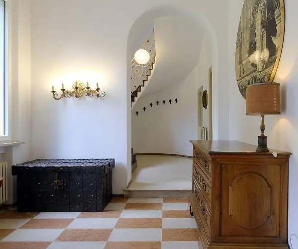 Guesthost - Certosa Di Wonderful X12! 페라라