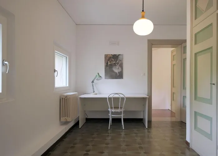 Guesthost - Certosa Di Wonderful X12! Φεράρα