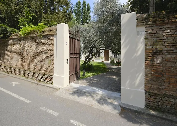 Guesthost - Certosa Di Wonderful X12! Διαμέρισμα *